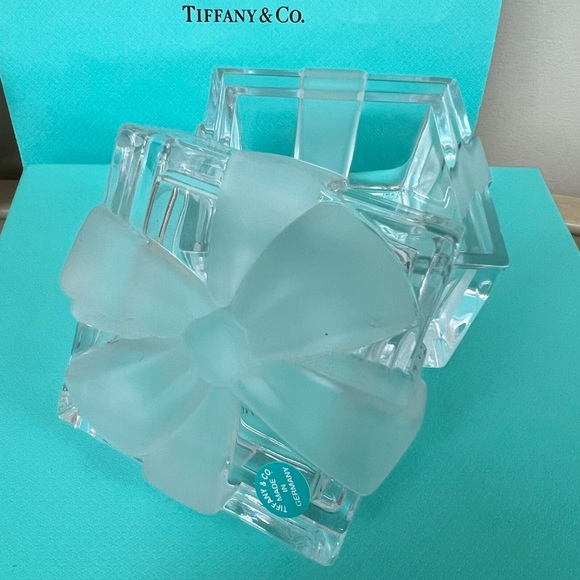 🔴Authentic TIFFANY & CO Vintage Crystal Trinket Jewelry Box🌺🔴 - Picture 3 of 8